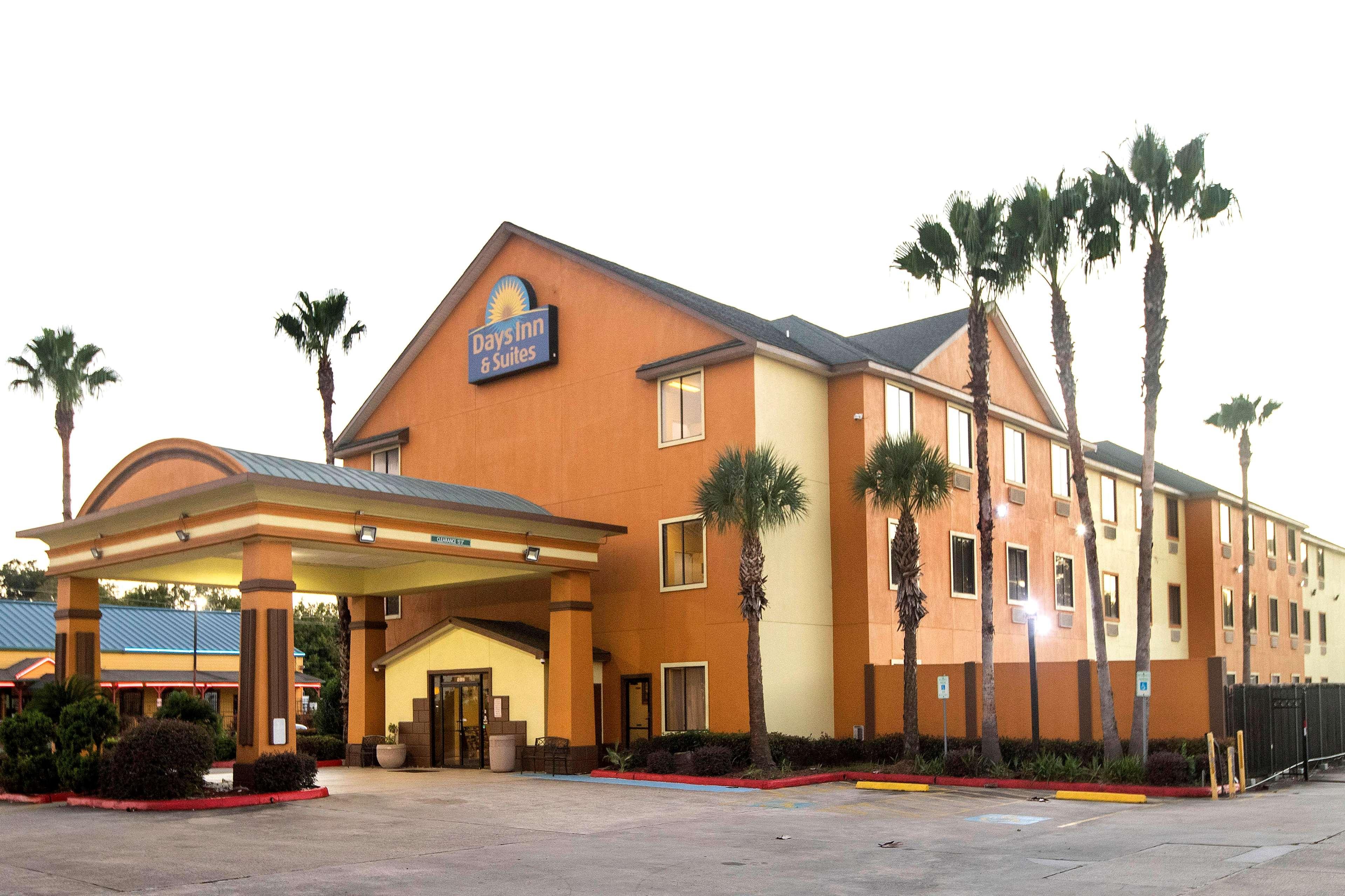 Days Inn & Suites By Wyndham Houston North/Aldine Εξωτερικό φωτογραφία