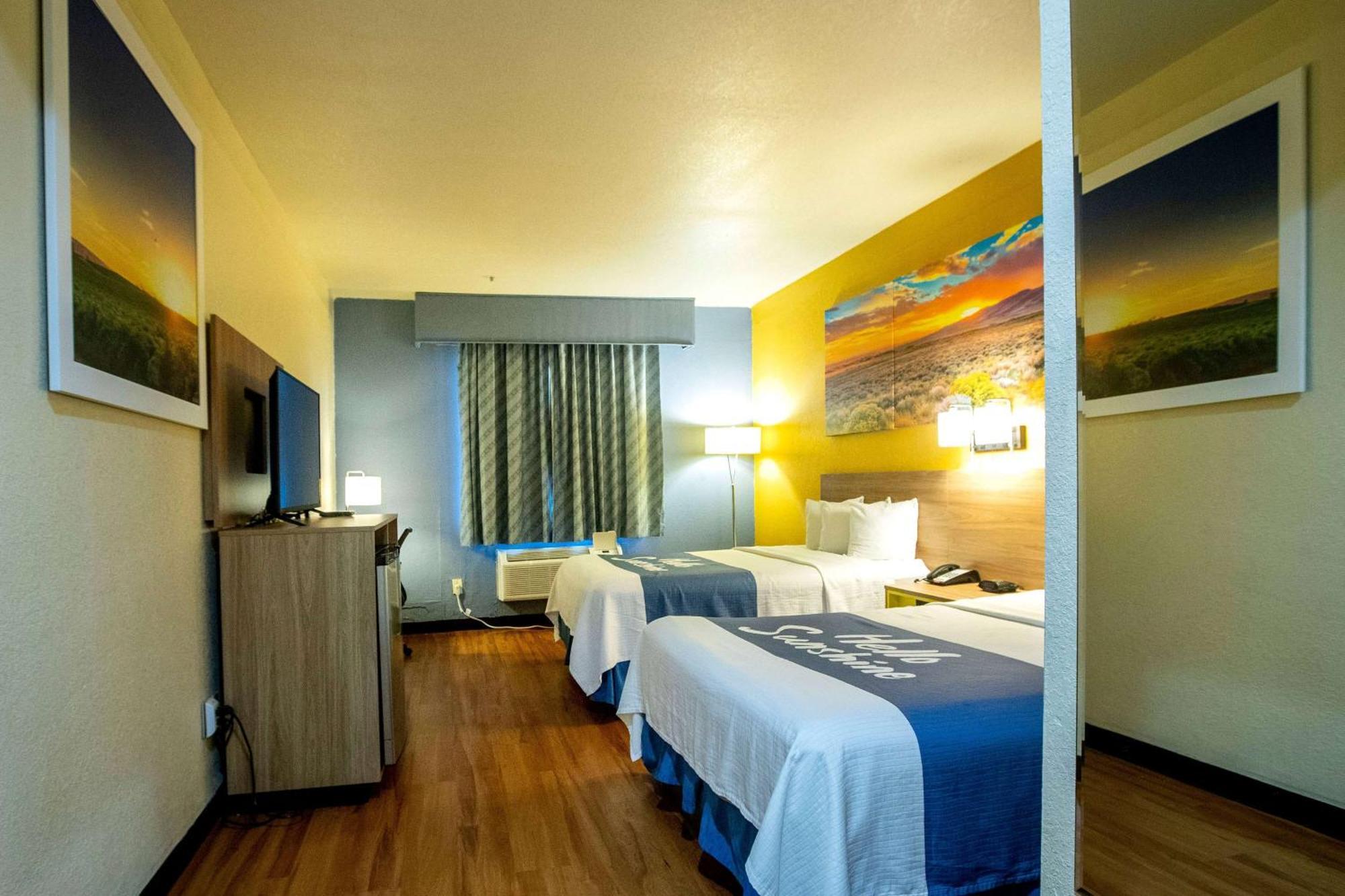 Days Inn & Suites By Wyndham Houston North/Aldine Εξωτερικό φωτογραφία